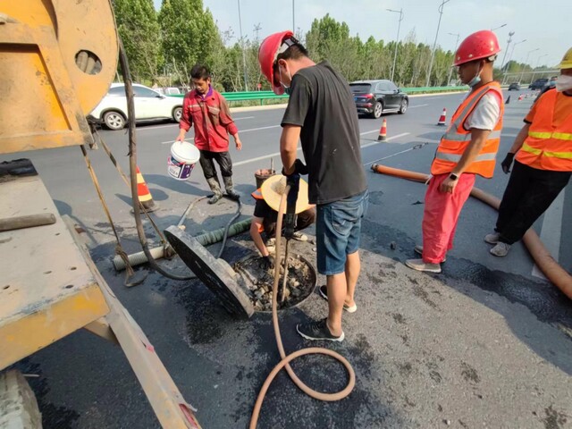 巴南管道潜水封堵气囊